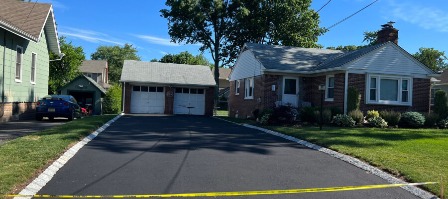 asphalt driveway paving