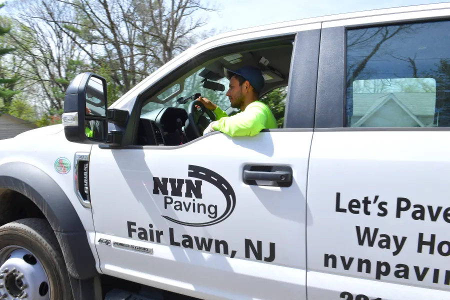 NVN Paving truck arriving for a free on-site paving estimate in Bergen County, NJ