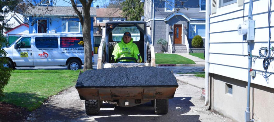 asphalt spreading